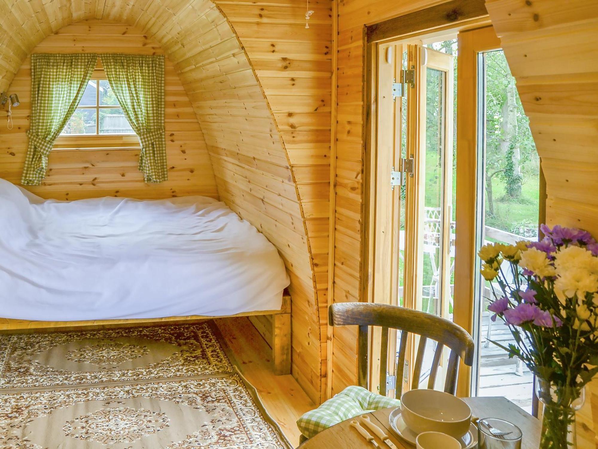 Вилла The Squirrels Strelley Barn Woodham Mortimer Экстерьер фото